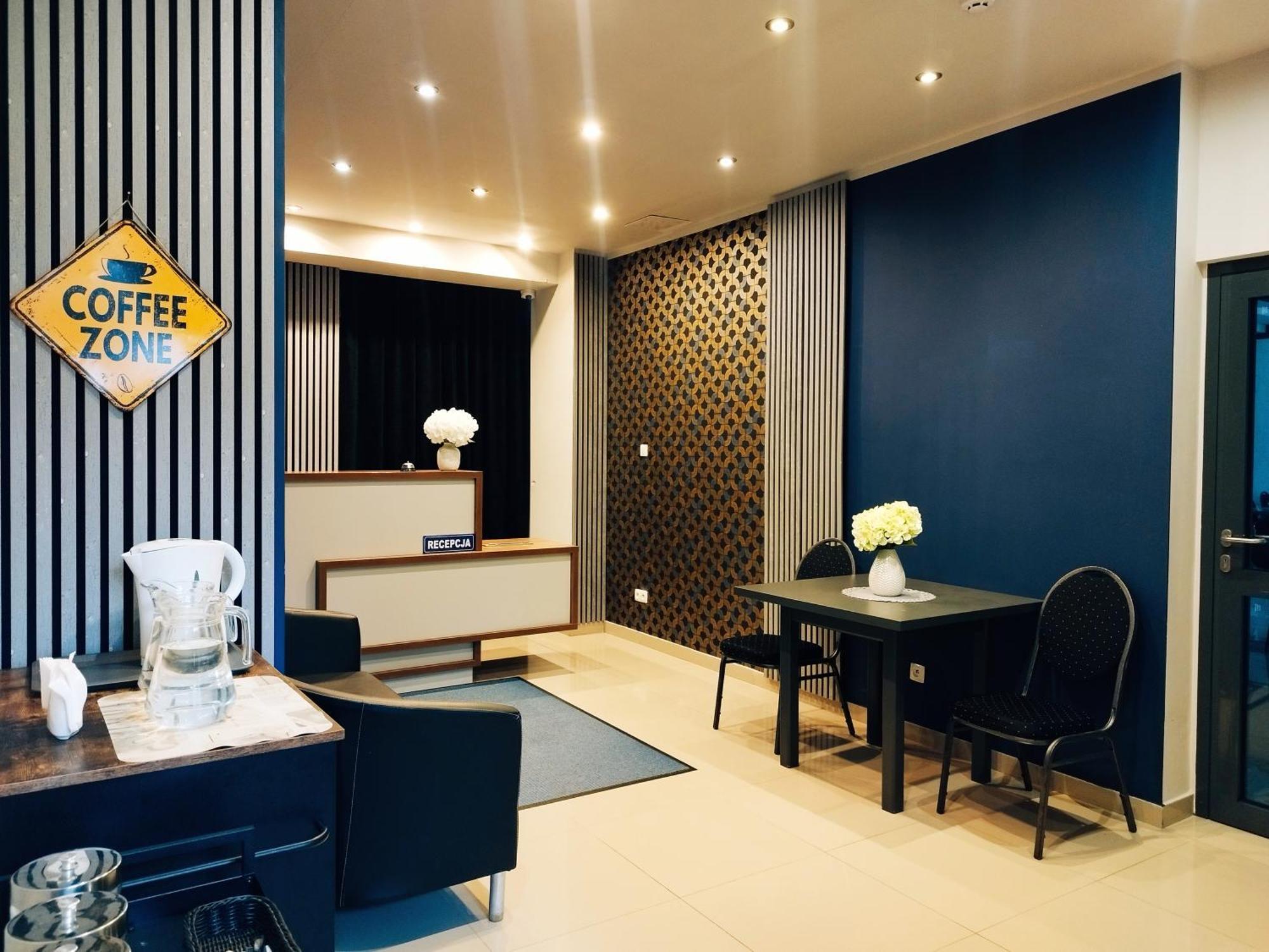 Hotel Bukowiec Легионово Екстериор снимка