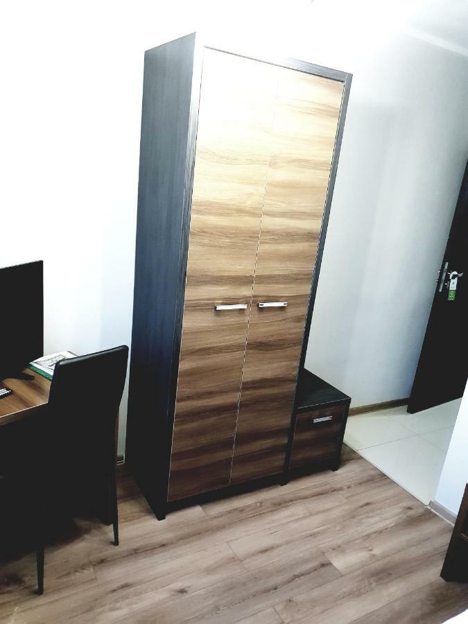Hotel Bukowiec Легионово Екстериор снимка